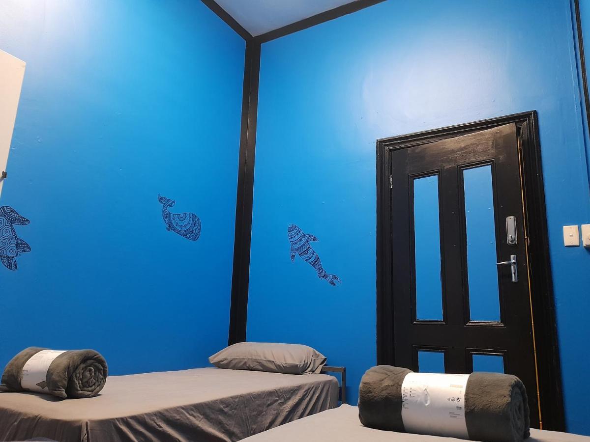 Ozi Inn Backpackers - Perth - Buitenkant foto