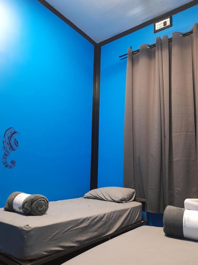 Ozi Inn Backpackers - Perth - Buitenkant foto