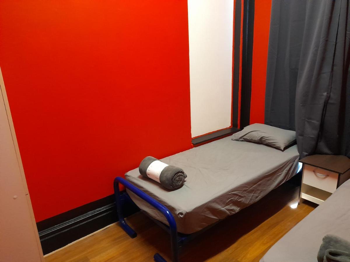 Ozi Inn Backpackers - Perth - Buitenkant foto