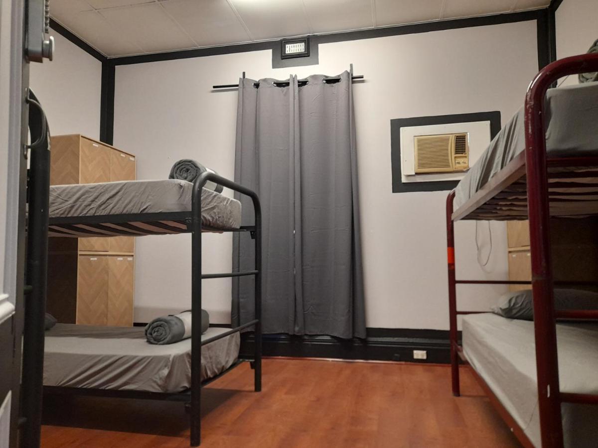 Ozi Inn Backpackers - Perth - Buitenkant foto