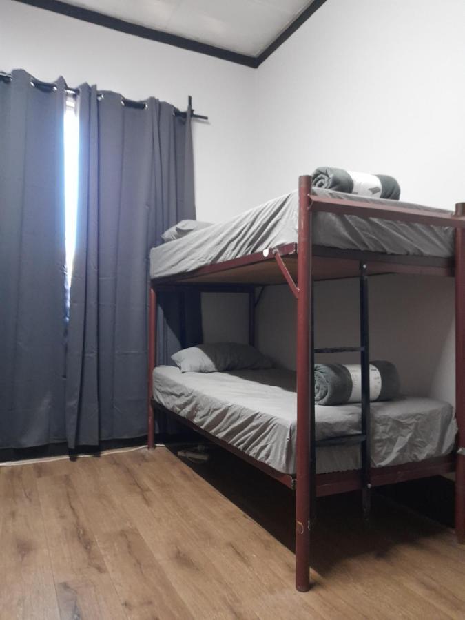 Ozi Inn Backpackers - Perth - Buitenkant foto